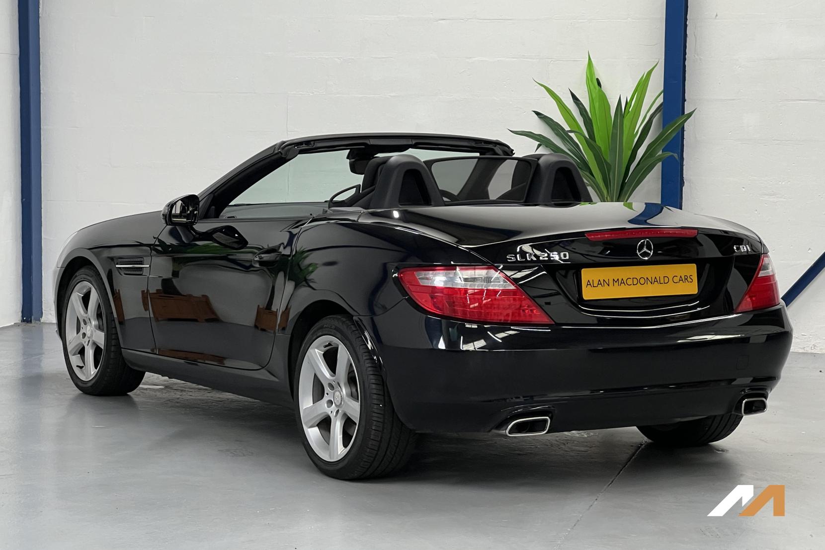 Mercedes-Benz SLK 2.1 SLK250 CDI Convertible 2dr Diesel G-Tronic+ Euro 5 (s/s) (204 ps)