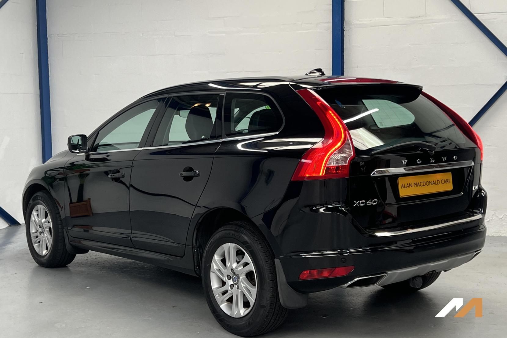 Volvo XC60 2.0 D4 SE Nav SUV 5dr Diesel Auto Euro 6 (s/s) (190 ps)