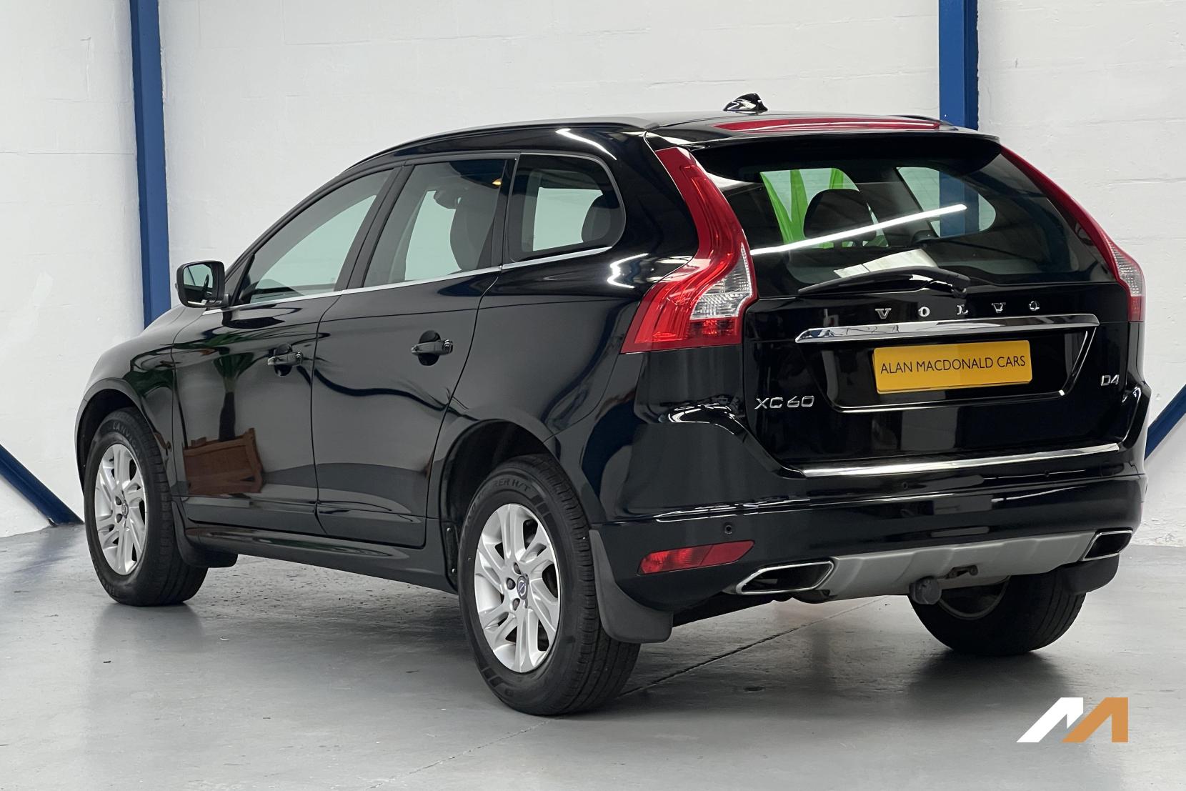 Volvo XC60 2.0 D4 SE Nav SUV 5dr Diesel Auto Euro 6 (s/s) (190 ps)