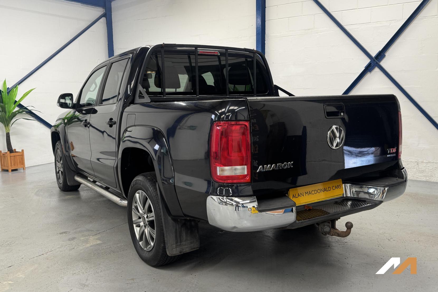 Volkswagen Amarok 2.0 BiTDI BlueMotion Tech Highline Pickup Double Cab 4dr Diesel Auto 4Motion Euro 5 (s/s) (180 ps)