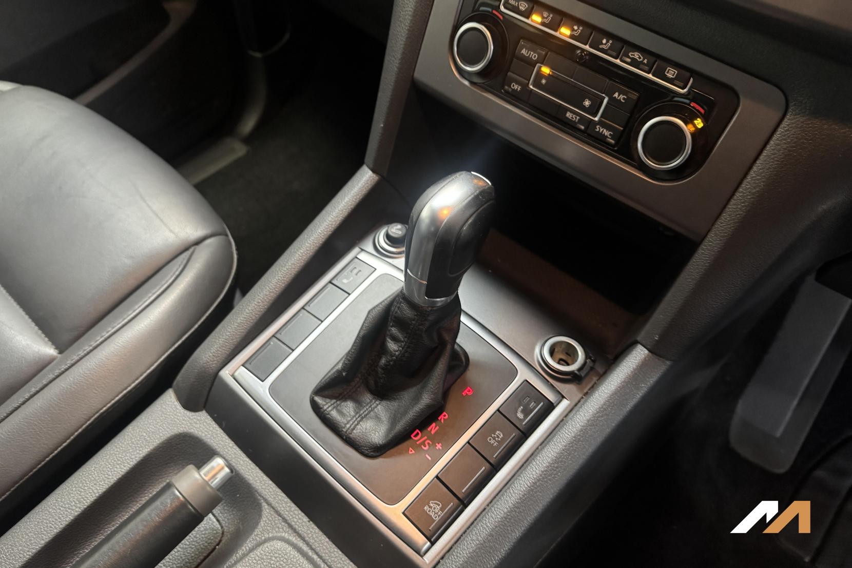 Volkswagen Amarok 2.0 BiTDI BlueMotion Tech Highline Pickup Double Cab 4dr Diesel Auto 4Motion Euro 5 (s/s) (180 ps)