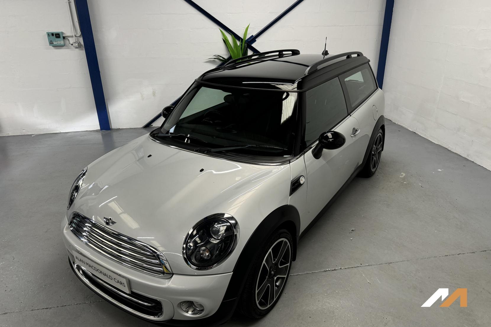 MINI Clubman 1.6 Cooper D Soho Estate 5dr Diesel Manual Euro 5 (s/s) (112 ps)