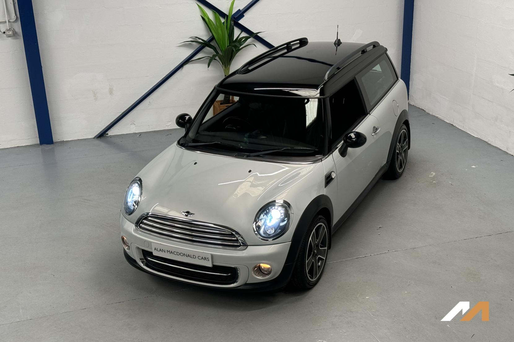 MINI Clubman 1.6 Cooper D Soho Estate 5dr Diesel Manual Euro 5 (s/s) (112 ps)