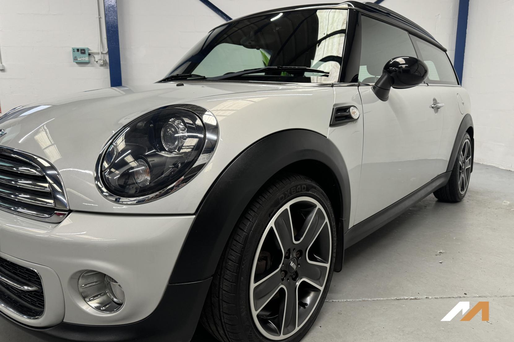 MINI Clubman 1.6 Cooper D Soho Estate 5dr Diesel Manual Euro 5 (s/s) (112 ps)