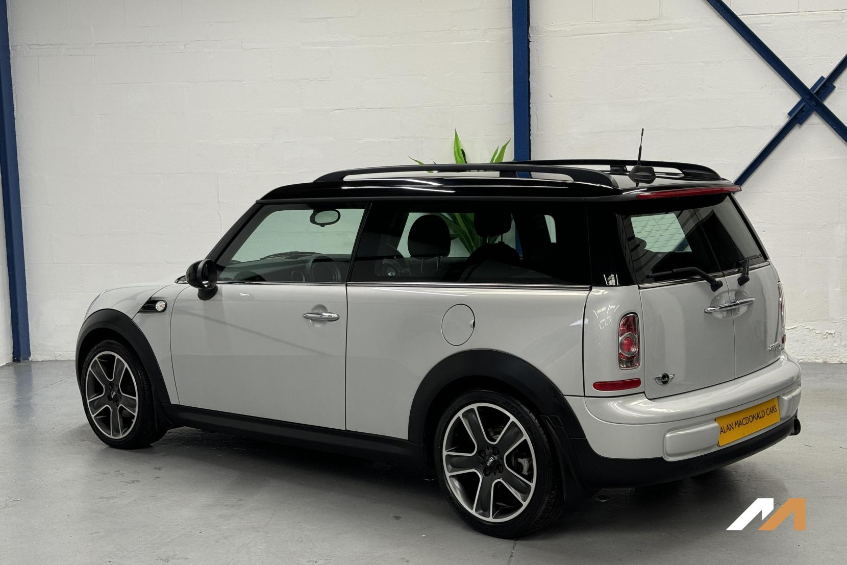 MINI Clubman 1.6 Cooper D Soho Estate 5dr Diesel Manual Euro 5 (s/s) (112 ps)