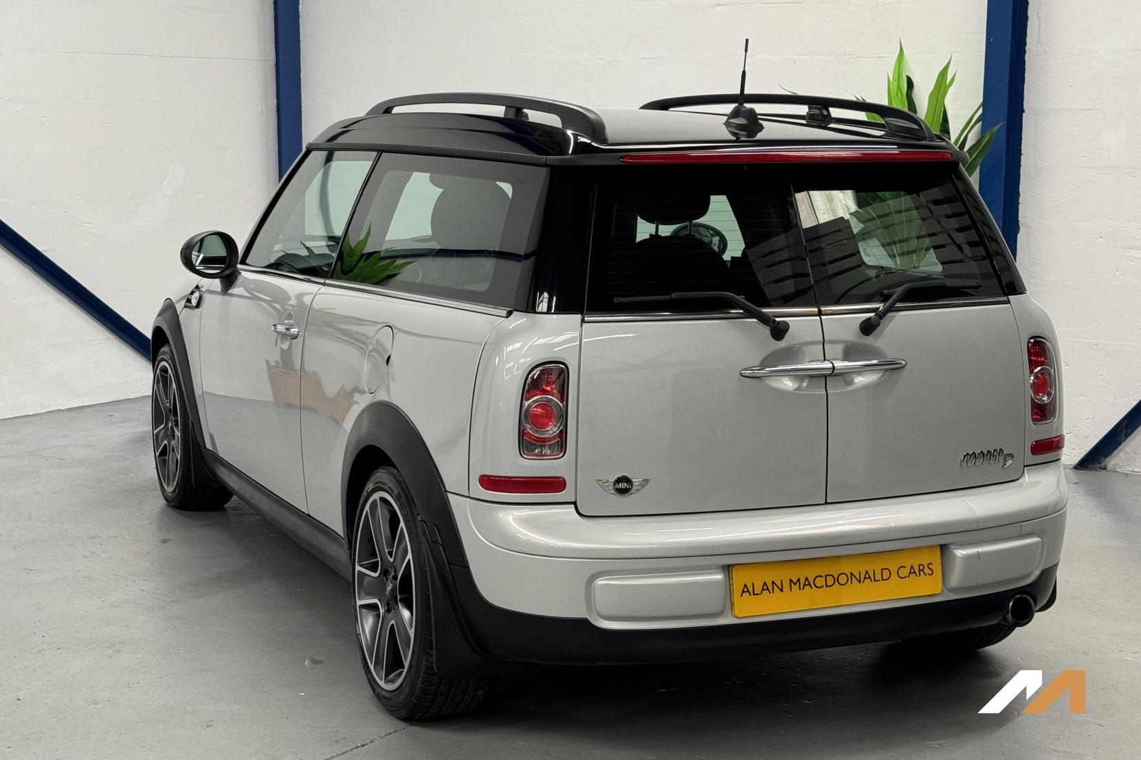 MINI Clubman 1.6 Cooper D Soho Estate 5dr Diesel Manual Euro 5 (s/s) (112 ps)