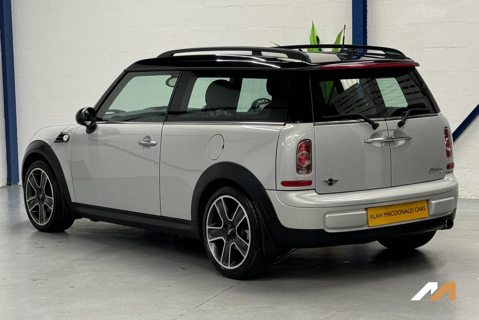 MINI Clubman 1.6 Cooper D Soho Estate 5dr Diesel Manual Euro 5 (s/s) (112 ps)