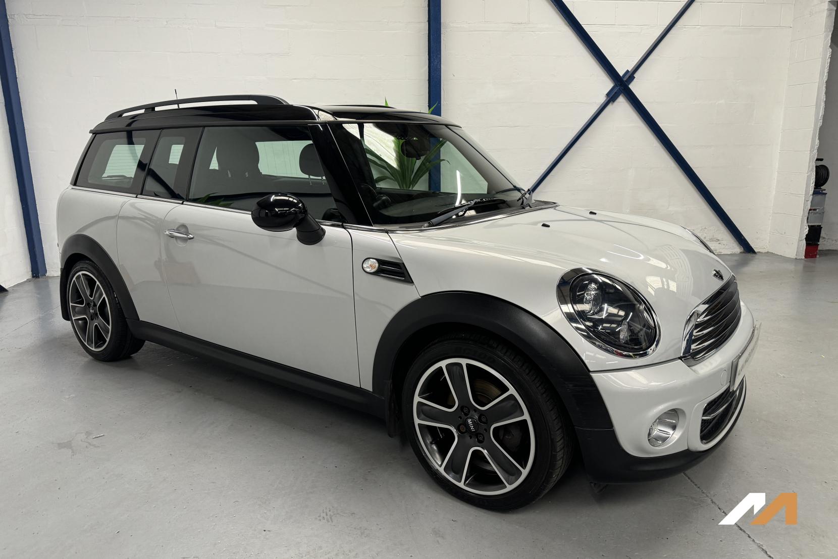 MINI Clubman 1.6 Cooper D Soho Estate 5dr Diesel Manual Euro 5 (s/s) (112 ps)