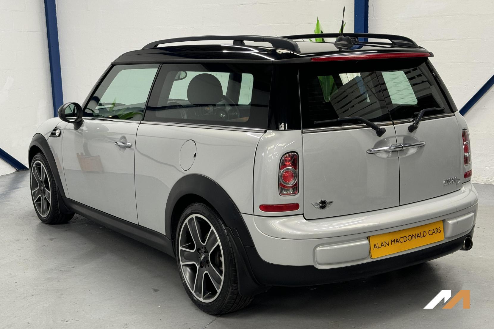 MINI Clubman 1.6 Cooper D Soho Estate 5dr Diesel Manual Euro 5 (s/s) (112 ps)