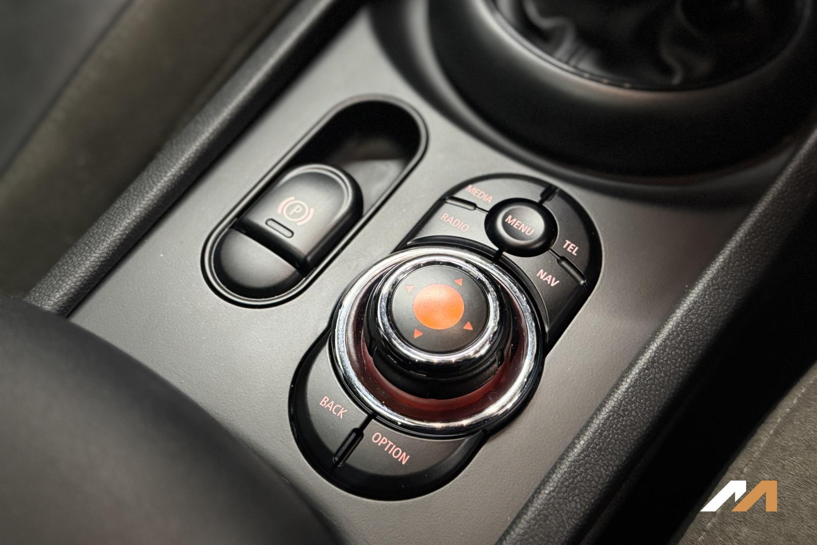 MINI Clubman 1.5 Cooper Estate 6dr Petrol Manual Euro 6 (s/s) (136 ps)