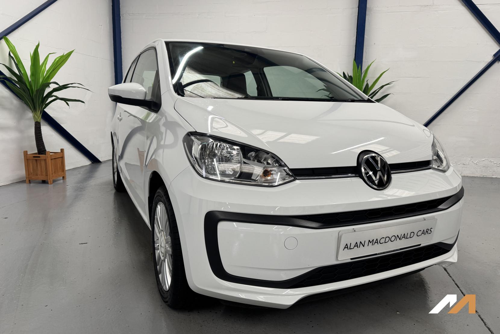 Volkswagen up! 1.0 up! Hatchback 3dr Petrol Manual Euro 6 (s/s) (65 ps)