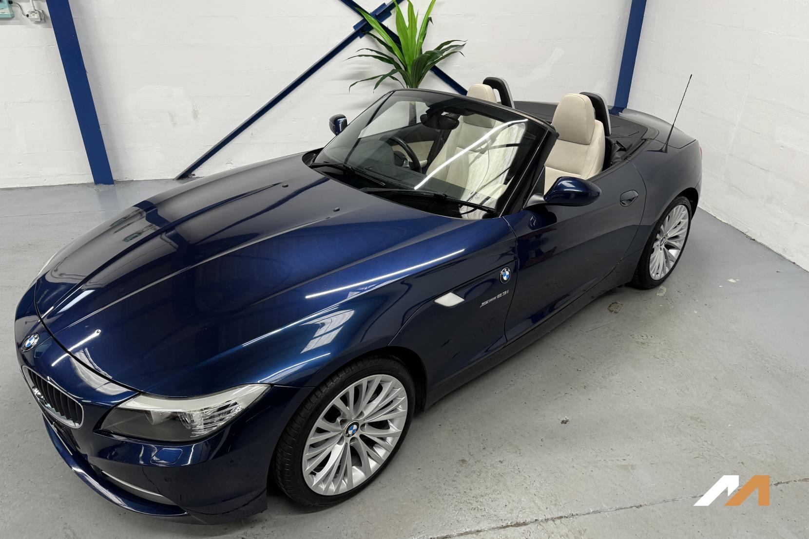 BMW Z4 2.5 23i Convertible 2dr Petrol Auto sDrive Euro 5 (204 ps)