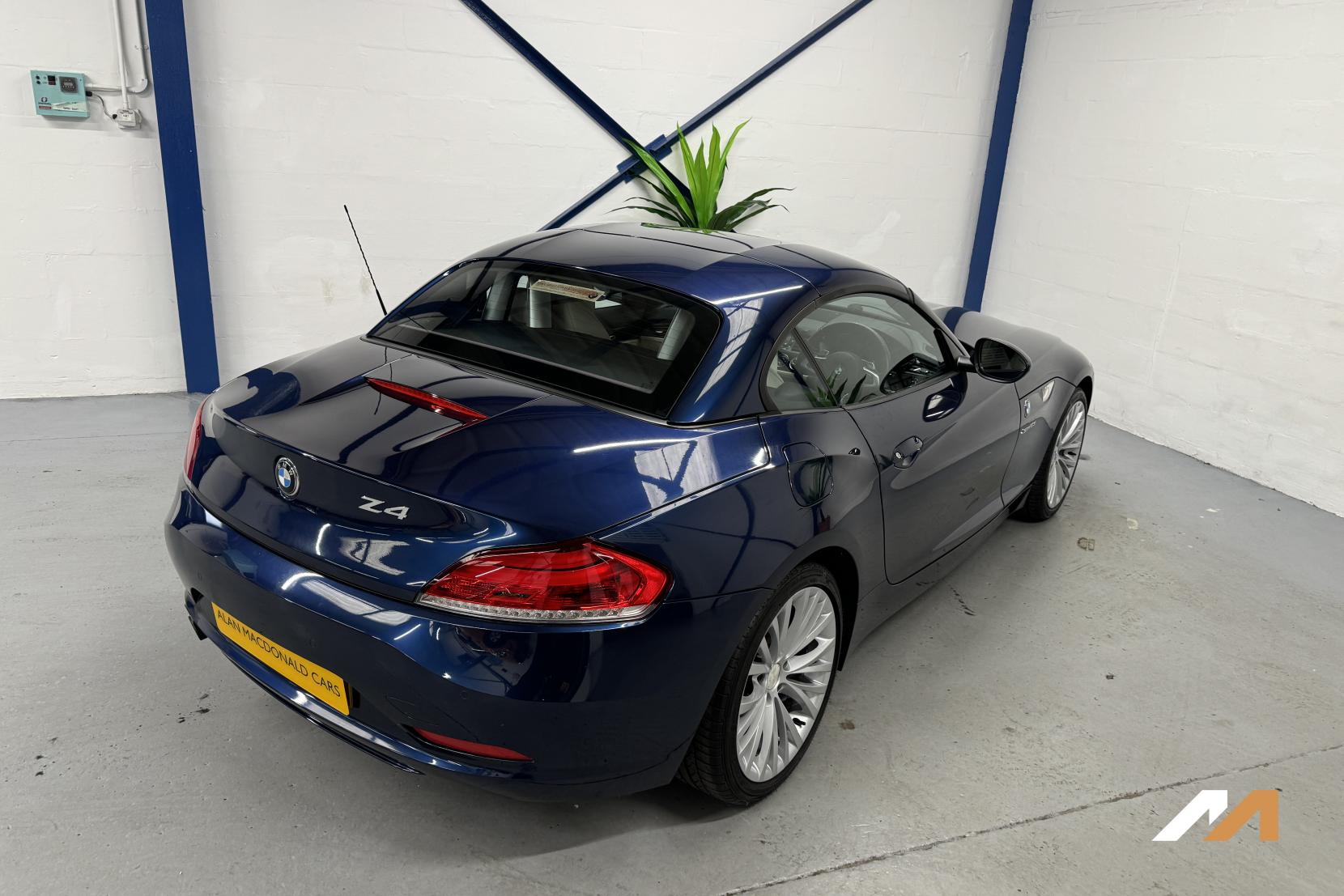 BMW Z4 2.5 23i Convertible 2dr Petrol Auto sDrive Euro 5 (204 ps)