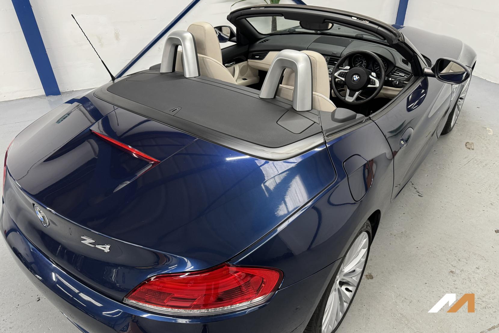 BMW Z4 2.5 23i Convertible 2dr Petrol Auto sDrive Euro 5 (204 ps)