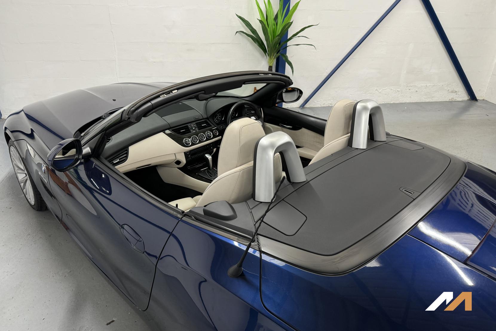 BMW Z4 2.5 23i Convertible 2dr Petrol Auto sDrive Euro 5 (204 ps)