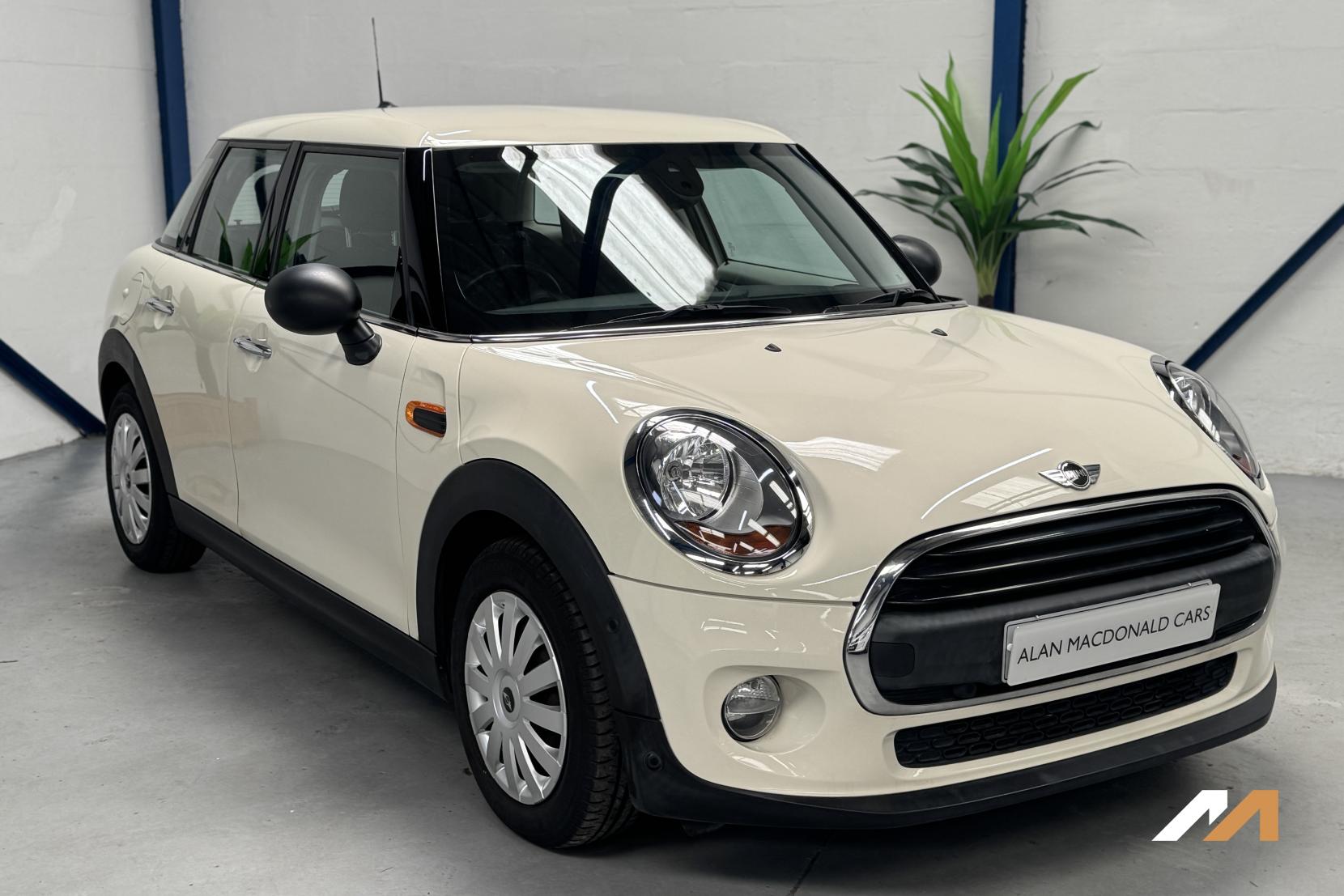 MINI Hatch 1.2 One Hatchback 5dr Petrol Manual Euro 6 (s/s) (102 ps)
