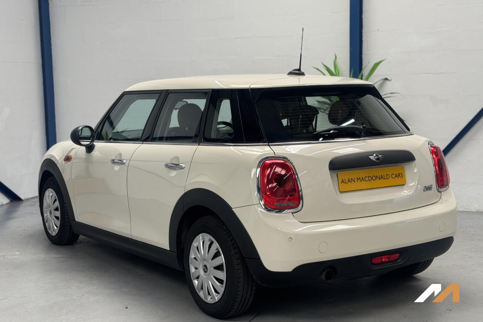 MINI Hatch 1.2 One Hatchback 5dr Petrol Manual Euro 6 (s/s) (102 ps)