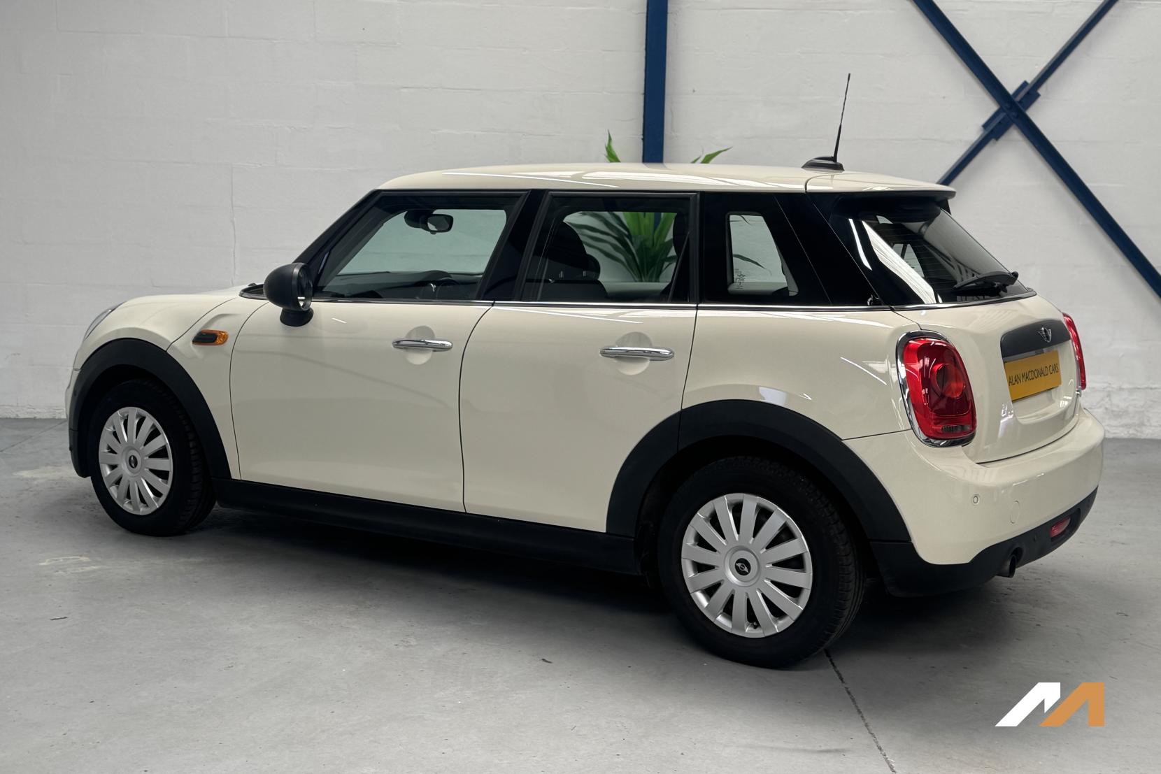 MINI Hatch 1.2 One Hatchback 5dr Petrol Manual Euro 6 (s/s) (102 ps)