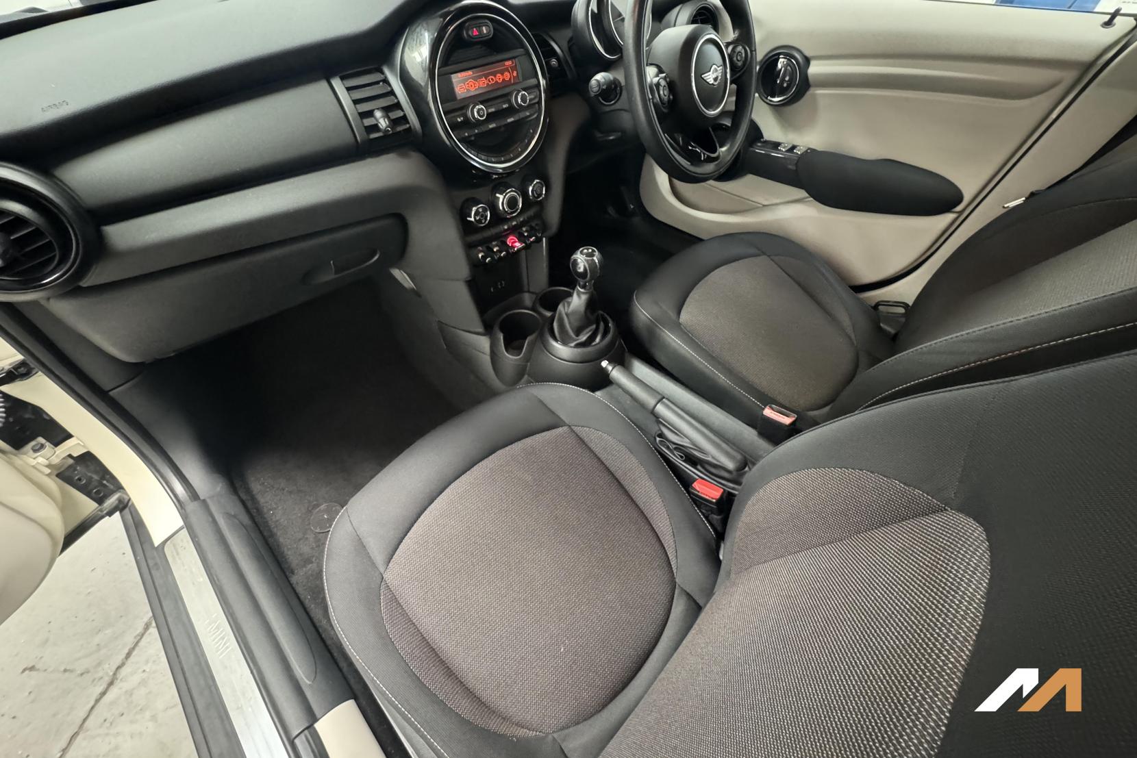 MINI Hatch 1.2 One Hatchback 5dr Petrol Manual Euro 6 (s/s) (102 ps)