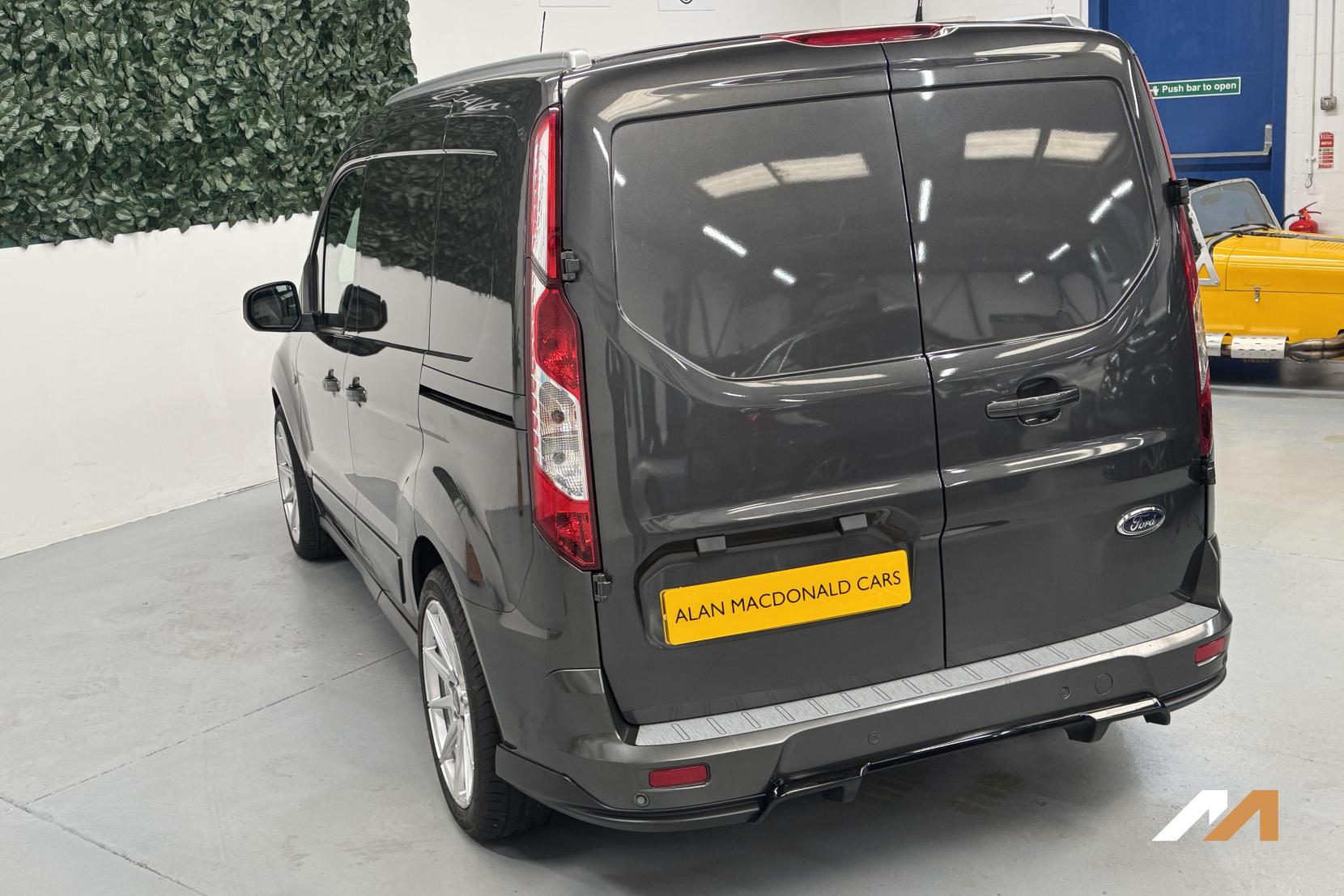 Ford Transit Connect 1.5 200 EcoBlue Sport Panel Van 5dr Diesel Manual L1 Euro 6 (s/s) (120 ps)