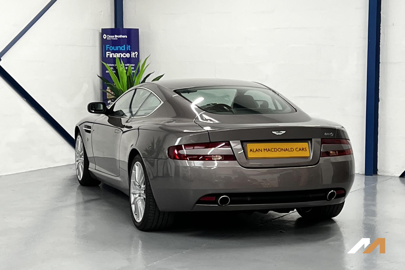 Aston Martin DB9 5.9 Coupe 2dr Petrol Seq (394 g/km, 450 bhp)