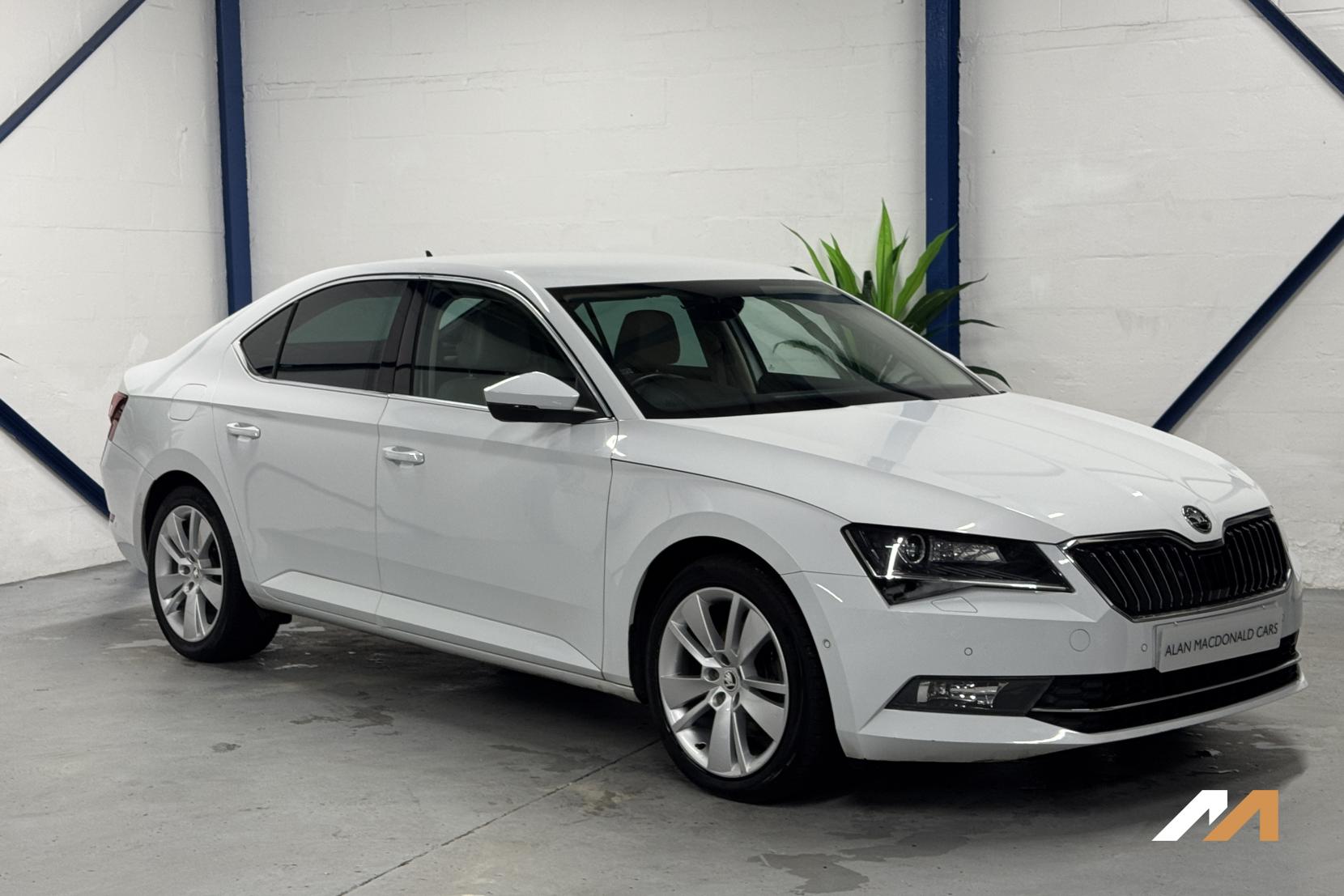 Skoda Superb 2.0 TDI SE L Executive Hatchback 5dr Diesel DSG Euro 6 (s/s) (150 ps)