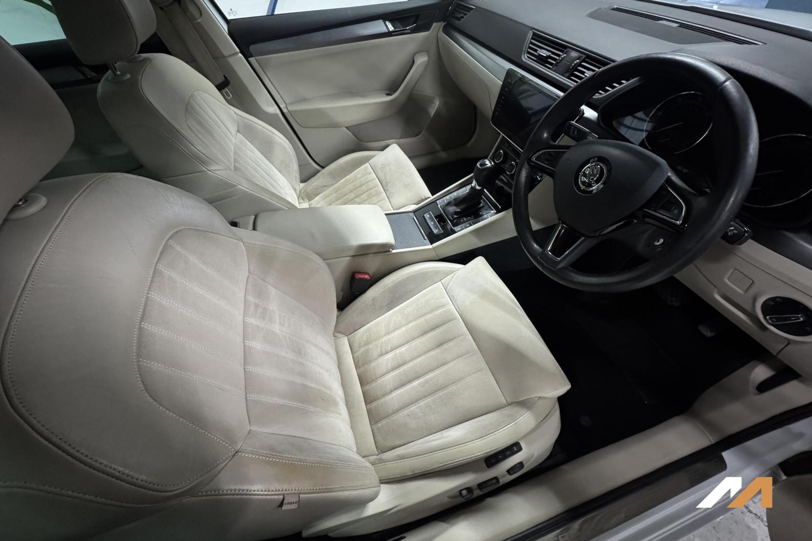 Skoda Superb 2.0 TDI SE L Executive Hatchback 5dr Diesel DSG Euro 6 (s/s) (150 ps)