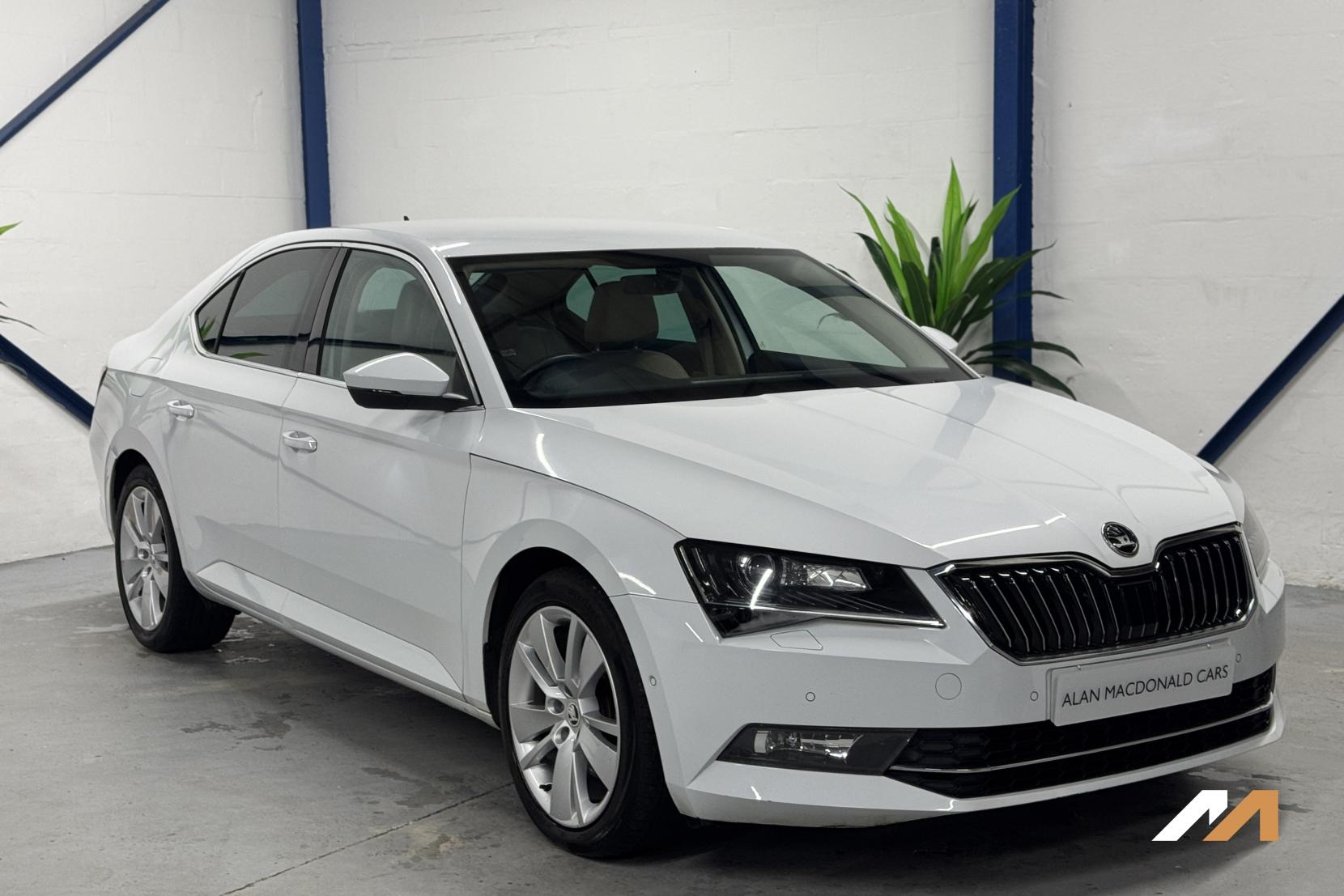 Skoda Superb 2.0 TDI SE L Executive Hatchback 5dr Diesel DSG Euro 6 (s/s) (150 ps)