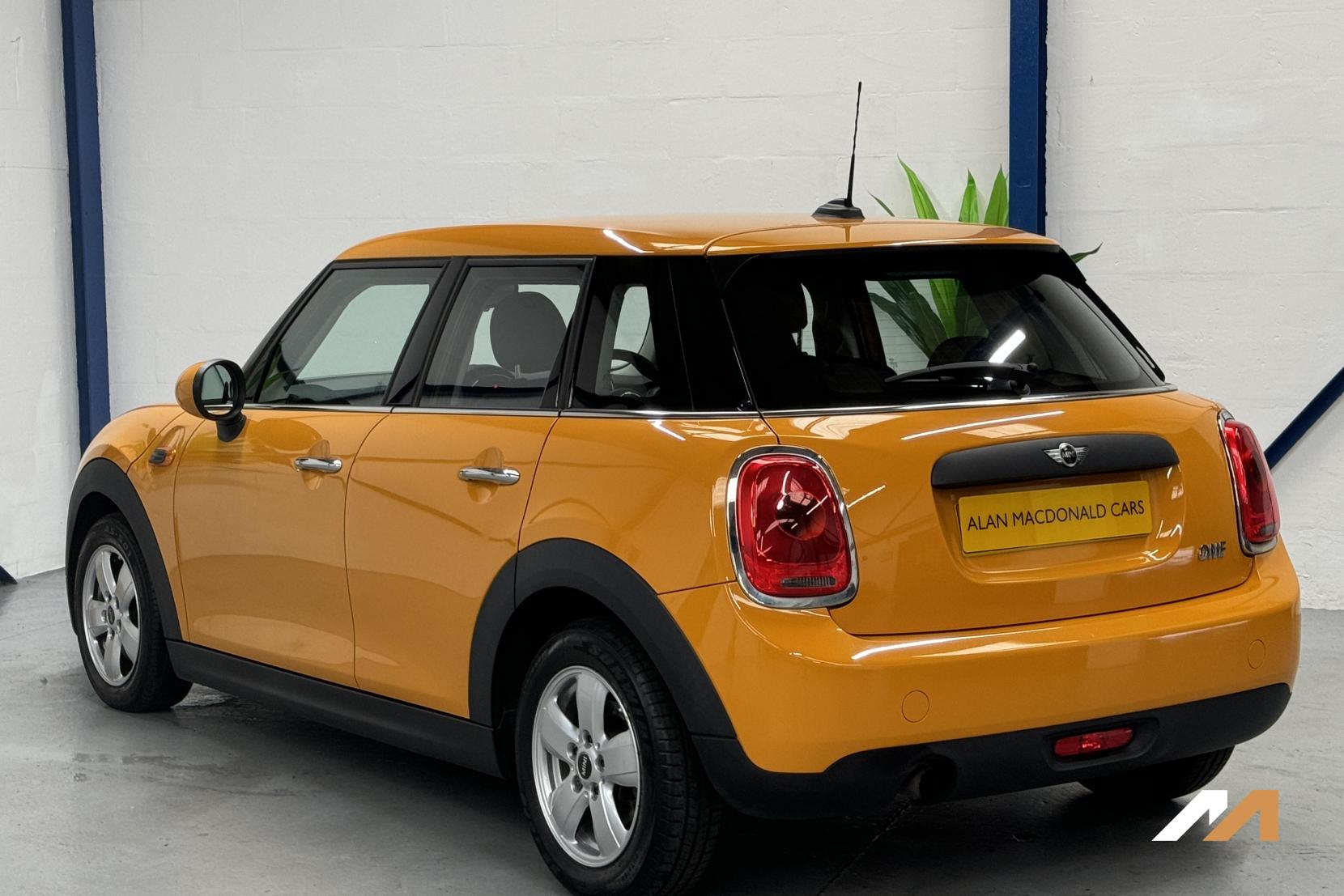 MINI Hatch 1.2 One Hatchback 5dr Petrol Manual Euro 6 (s/s) (102 ps)