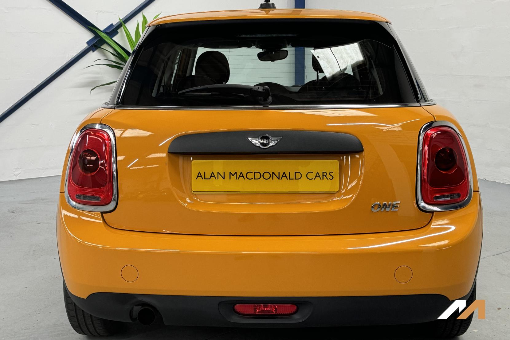 MINI Hatch 1.2 One Hatchback 5dr Petrol Manual Euro 6 (s/s) (102 ps)