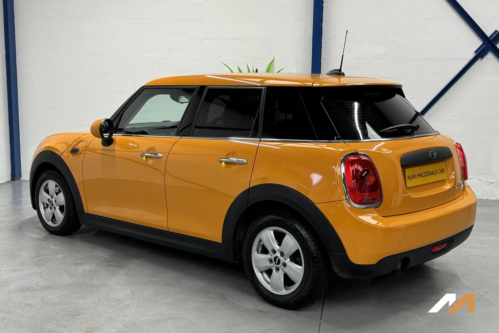 MINI Hatch 1.2 One Hatchback 5dr Petrol Manual Euro 6 (s/s) (102 ps)