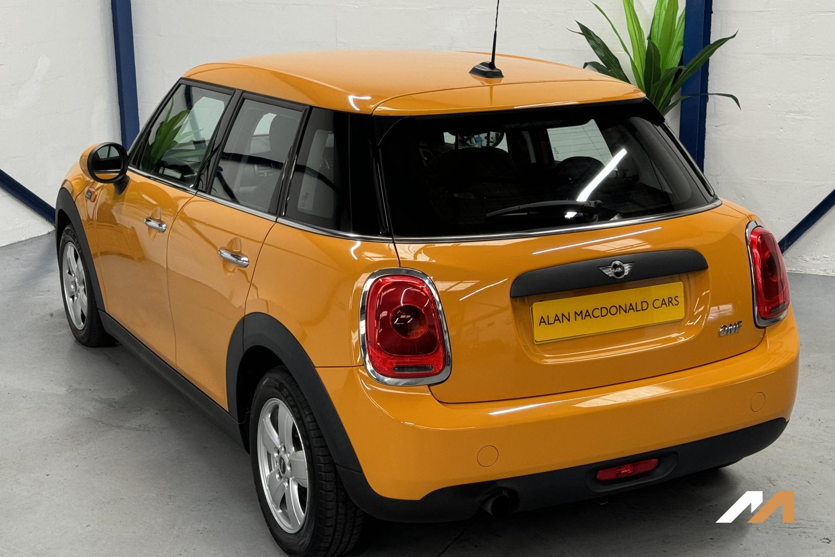 MINI Hatch 1.2 One Hatchback 5dr Petrol Manual Euro 6 (s/s) (102 ps)