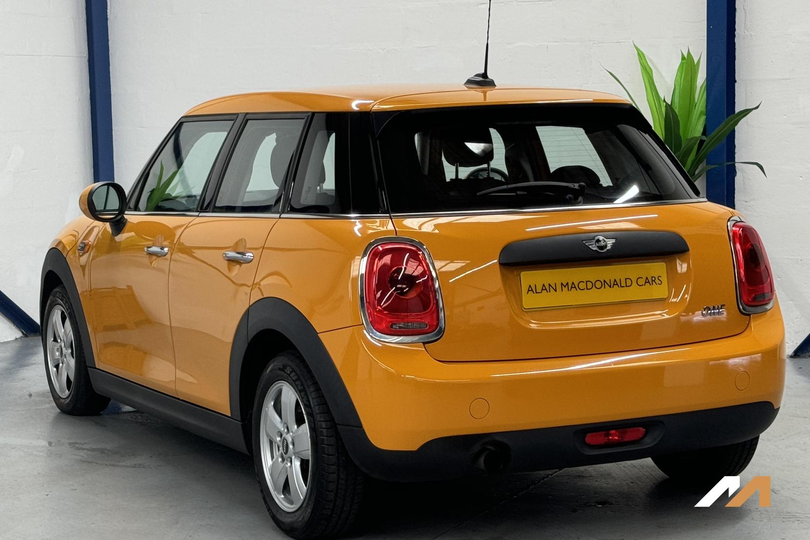 MINI Hatch 1.2 One Hatchback 5dr Petrol Manual Euro 6 (s/s) (102 ps)