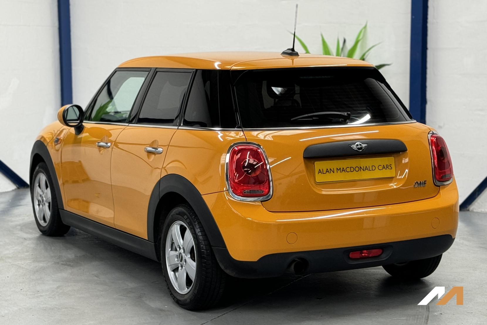 MINI Hatch 1.2 One Hatchback 5dr Petrol Manual Euro 6 (s/s) (102 ps)