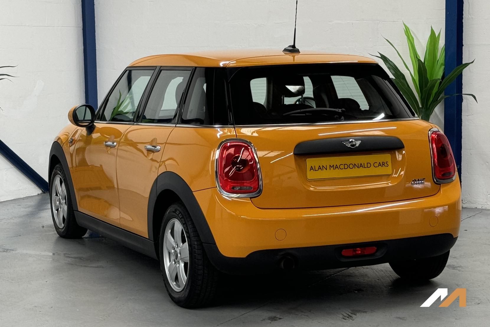 MINI Hatch 1.2 One Hatchback 5dr Petrol Manual Euro 6 (s/s) (102 ps)