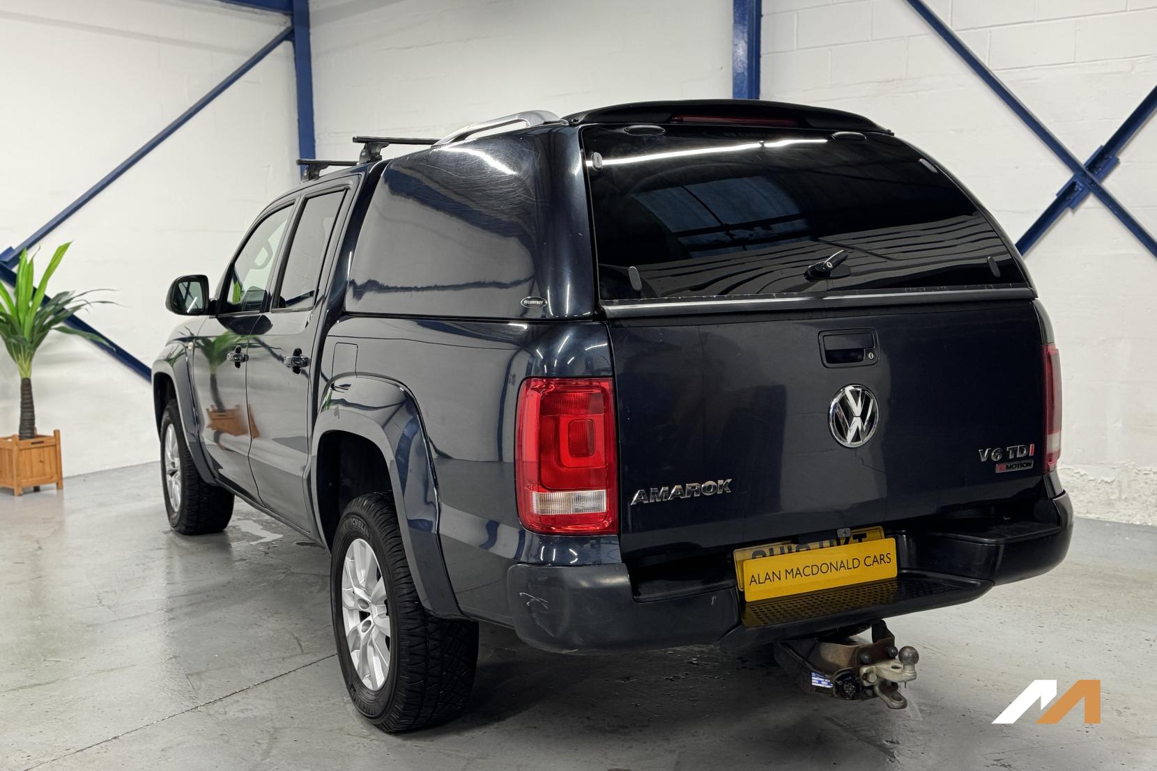 Volkswagen Amarok 3.0 TDI V6 BlueMotion Tech Trendline Pickup Double Cab 4dr Diesel Auto 4Motion Euro 6 (s/s) (204 ps)