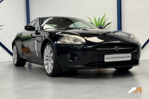 Jaguar XK 4.2 V8 Coupe 2dr Petrol Auto Euro 4 (300 ps)