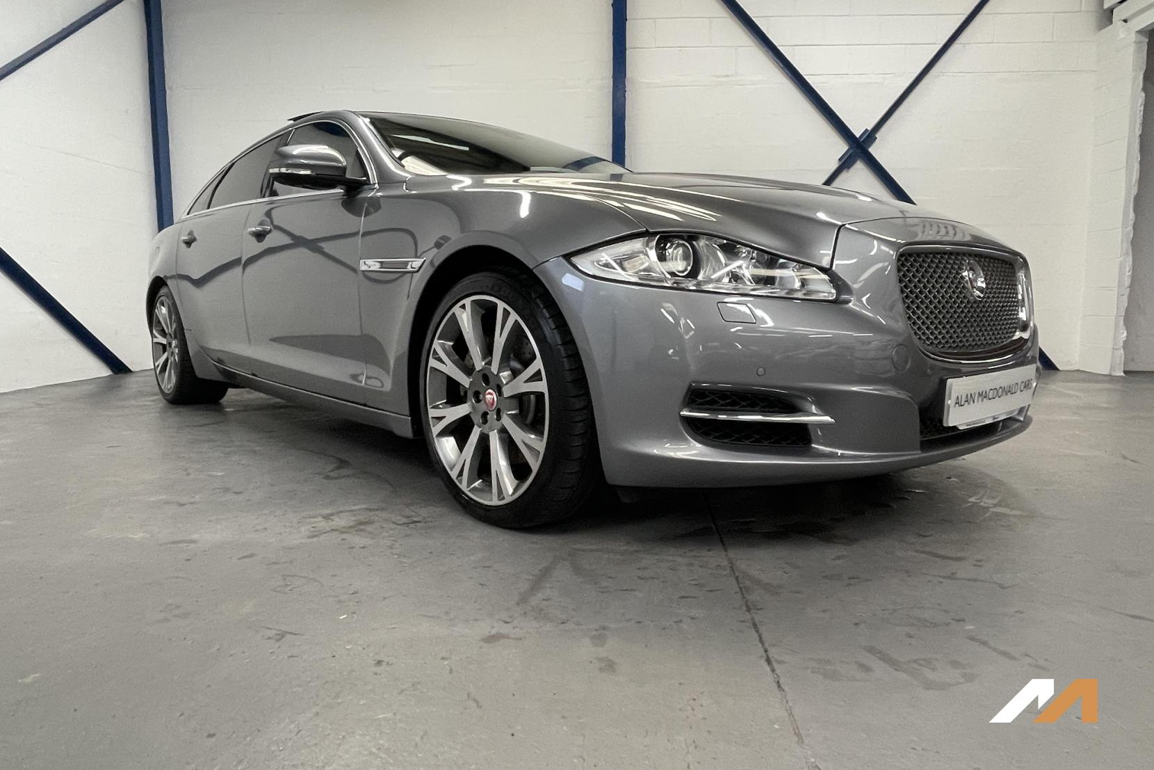 Jaguar XJ 3.0d V6 Portfolio Saloon 4dr Diesel Auto Euro 5 (s/s) (LWB) (275 ps)