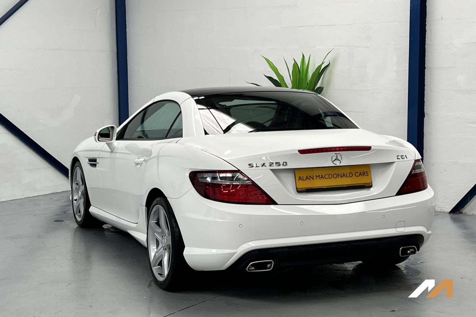 Mercedes-Benz SLK 2.1 SLK250 CDI AMG Sport Convertible 2dr Diesel G-Tronic+ Euro 5 (s/s) (204 ps)