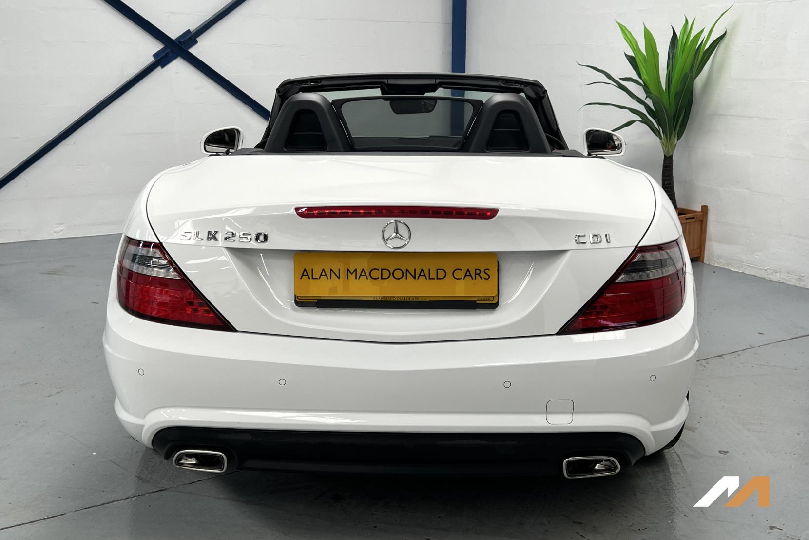 Mercedes-Benz SLK 2.1 SLK250 CDI AMG Sport Convertible 2dr Diesel G-Tronic+ Euro 5 (s/s) (204 ps)