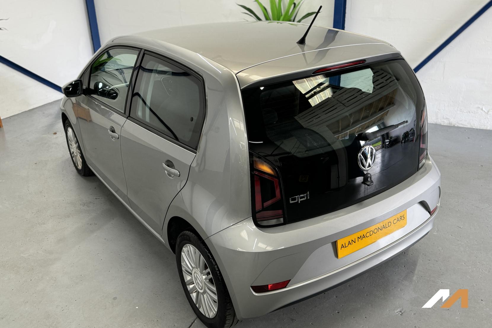 Volkswagen up! 1.0 Move up! Hatchback 5dr Petrol Manual Euro 6 (s/s) (60 ps)