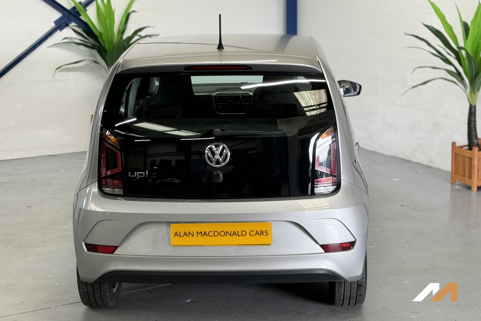 Volkswagen up! 1.0 Move up! Hatchback 5dr Petrol Manual Euro 6 (s/s) (60 ps)