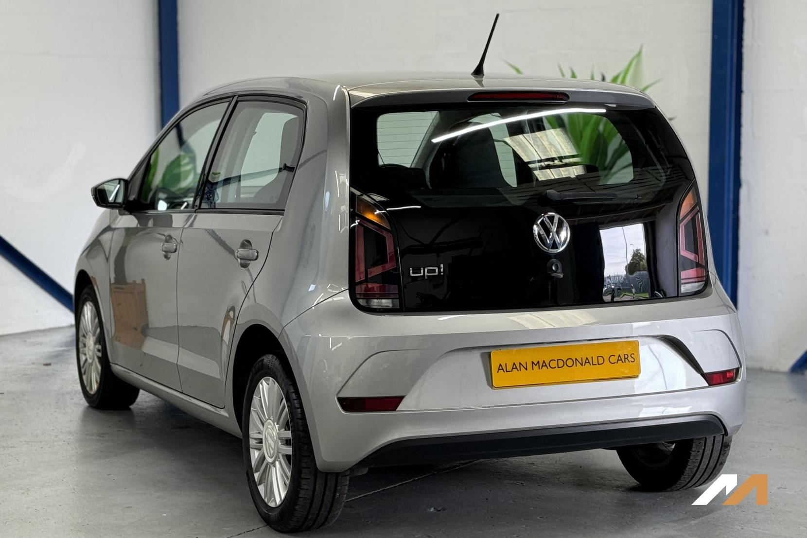 Volkswagen up! 1.0 Move up! Hatchback 5dr Petrol Manual Euro 6 (s/s) (60 ps)