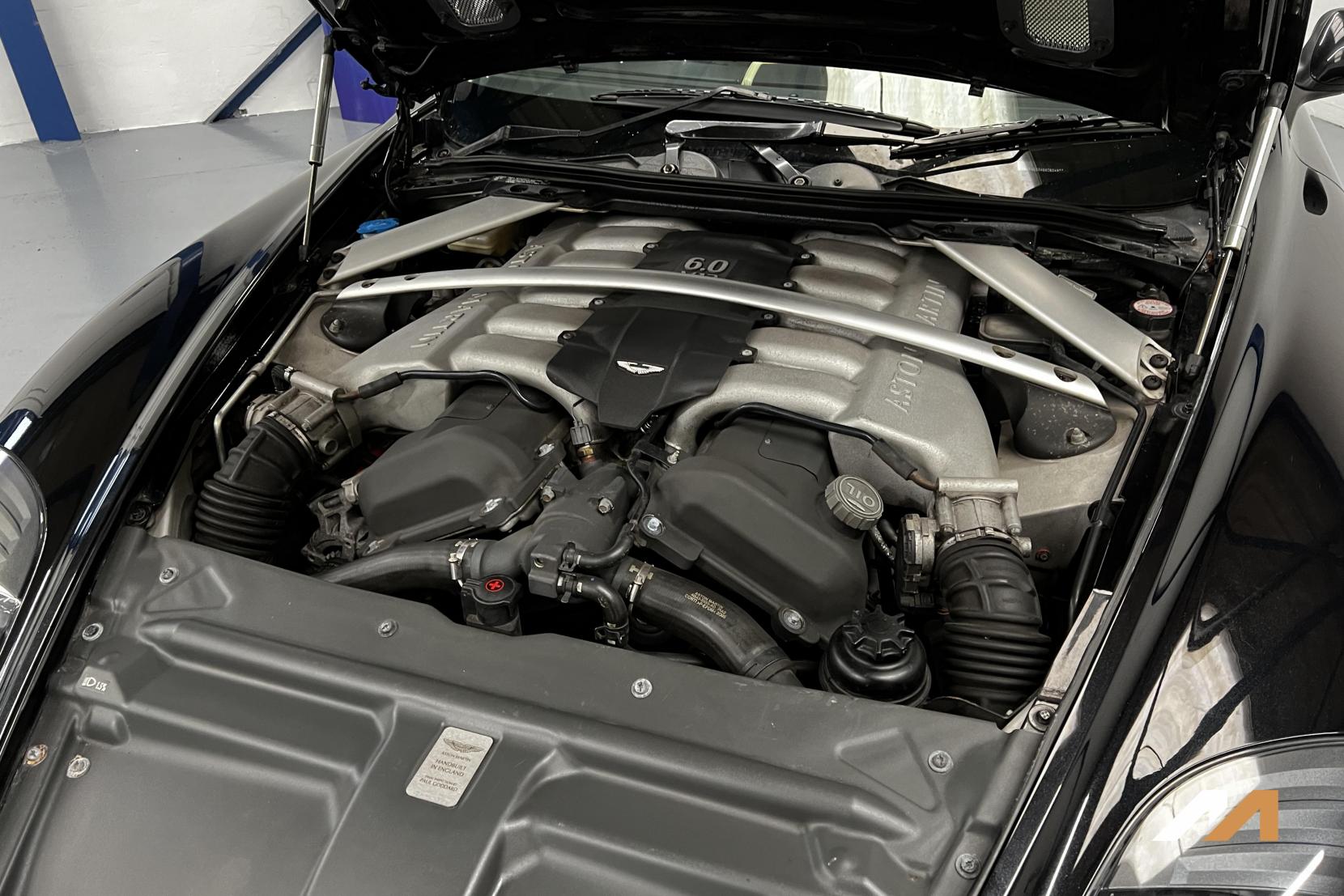 Aston Martin DB9 5.9 Volante 2dr Petrol Seq (EU4) (394 g/km, 450 bhp)