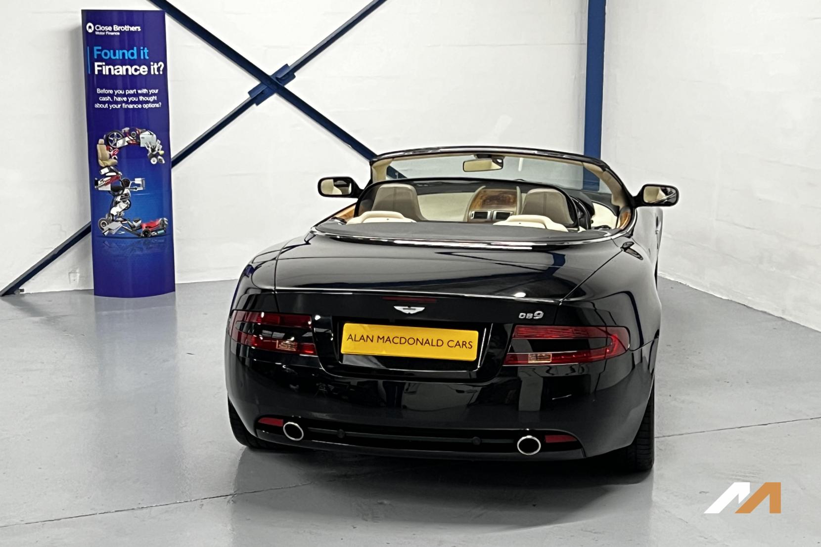 Aston Martin DB9 5.9 Volante 2dr Petrol Seq (EU4) (394 g/km, 450 bhp)