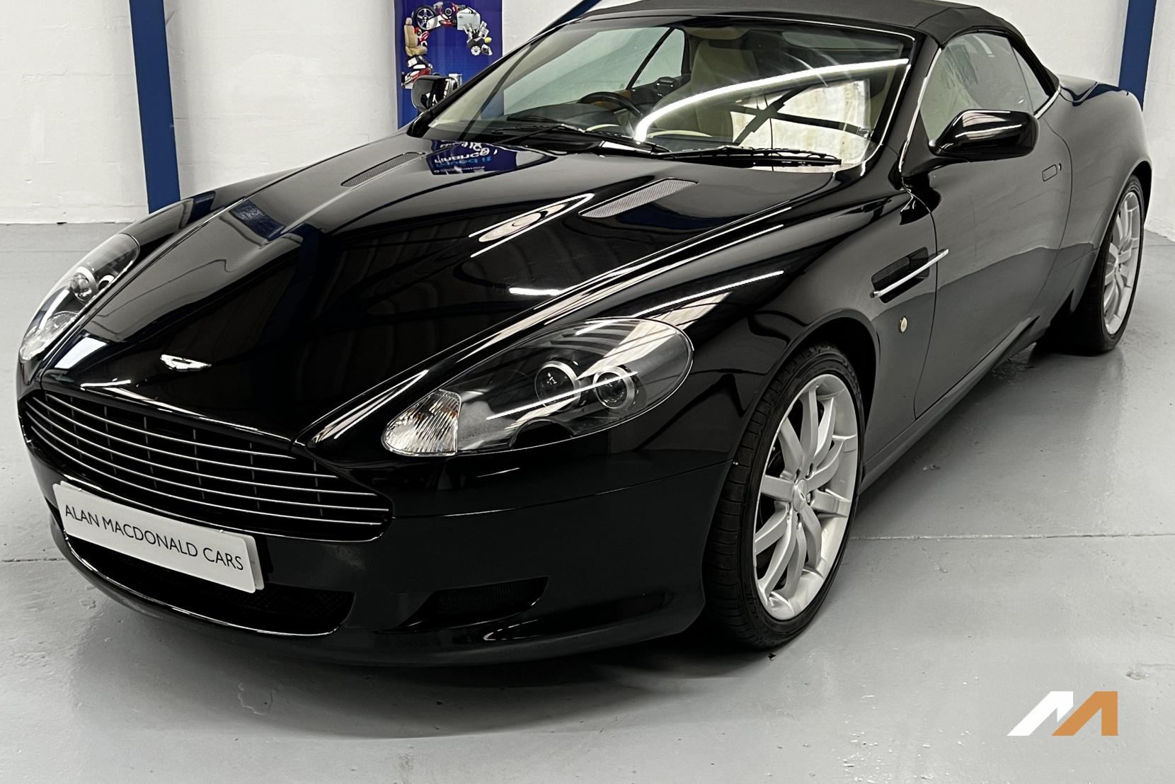 Aston Martin DB9 5.9 Volante 2dr Petrol Seq (EU4) (394 g/km, 450 bhp)