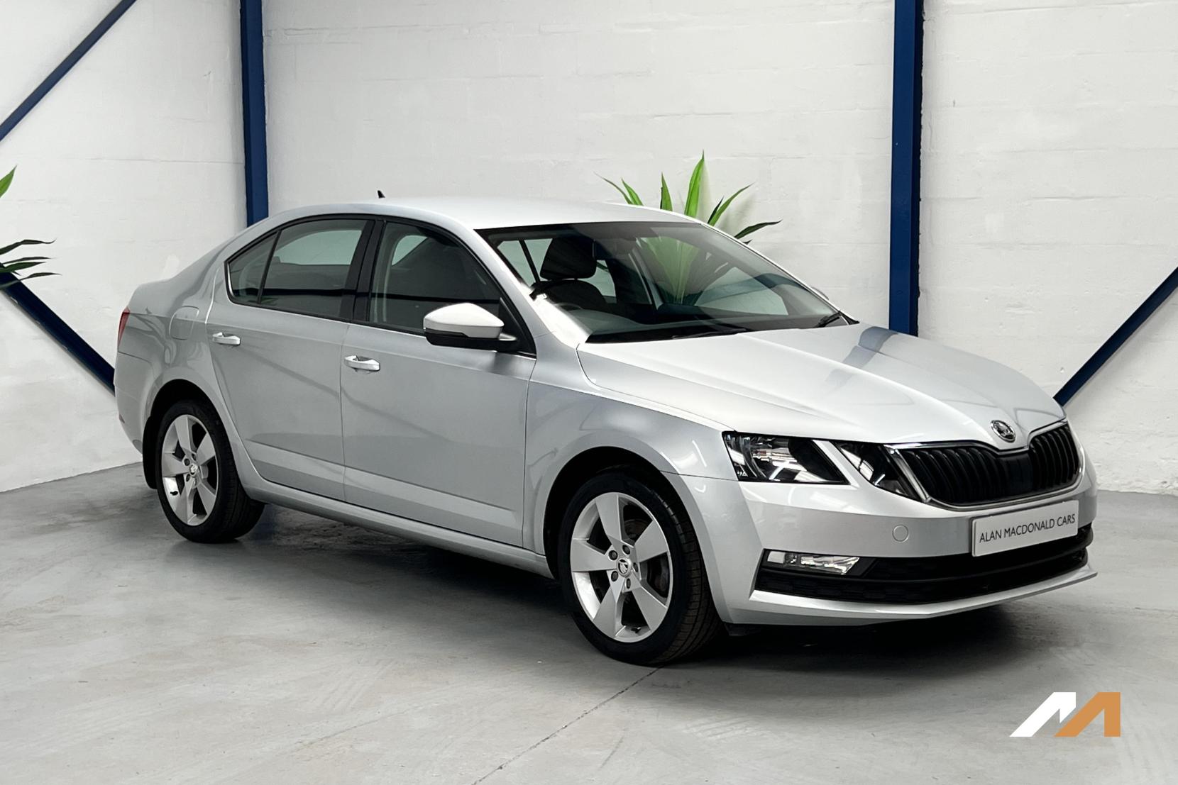 Skoda Octavia 2.0 TDI SE Drive Hatchback 5dr Diesel Manual Euro 6 (s/s) (150 ps)