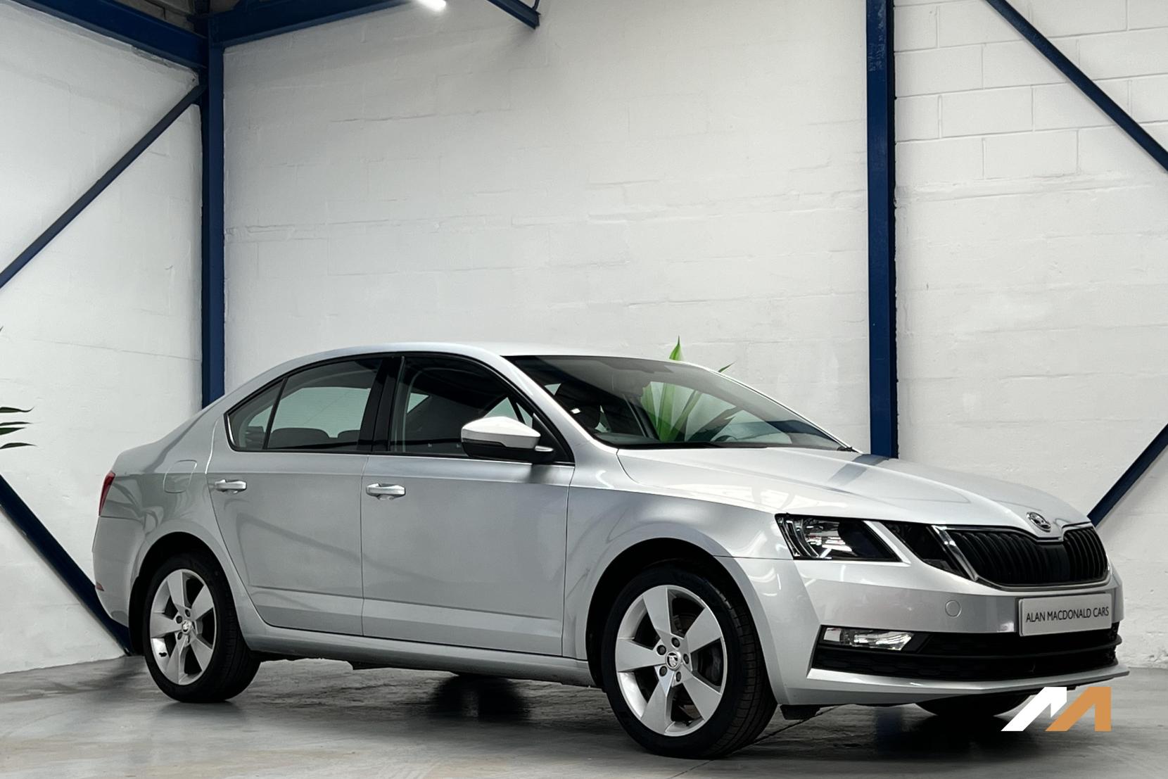 Skoda Octavia 2.0 TDI SE Drive Hatchback 5dr Diesel Manual Euro 6 (s/s) (150 ps)