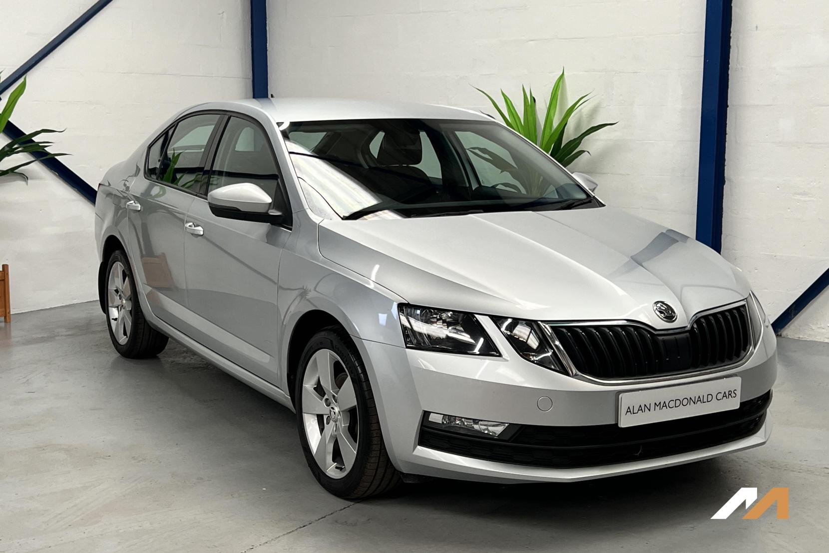 Skoda Octavia 2.0 TDI SE Drive Hatchback 5dr Diesel Manual Euro 6 (s/s) (150 ps)