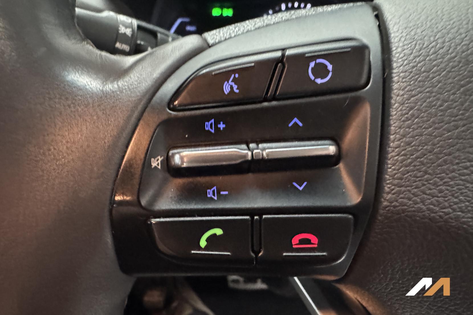 Hyundai IONIQ 1.6 h-GDi Premium SE Hatchback 5dr Petrol Hybrid DCT Euro 6 (s/s) (141 ps)